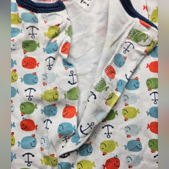 Magnificent Baby 6 Months fish + anchor theme onesie Magnet Snaps - Picture 3 of 5